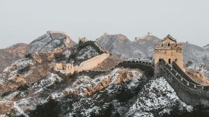 Grote muur van China. Afbeelding: Max Van Den Oetelaar, Unsplash.