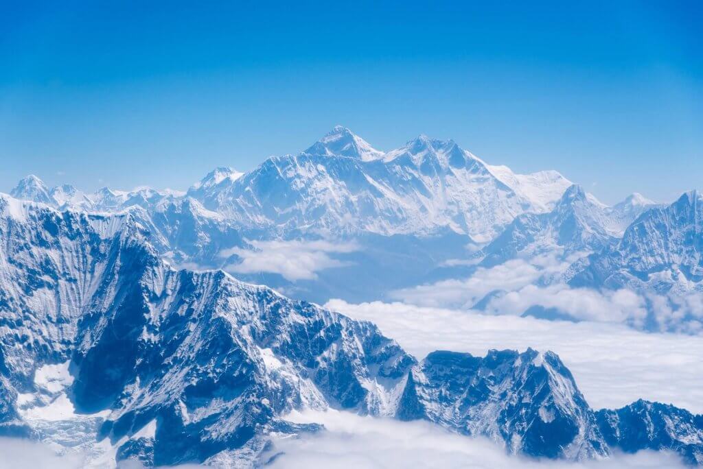 Mount Everest. Image: Andreas Gabler, Unsplash. 