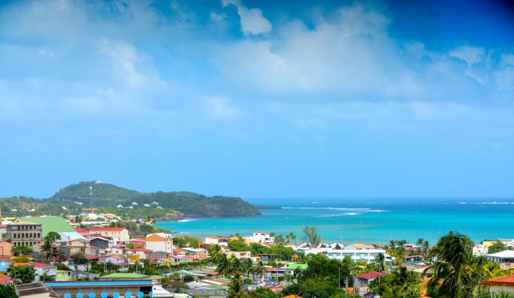 Ocean in Martinique. Image: Mini Bonz, Unsplash. 