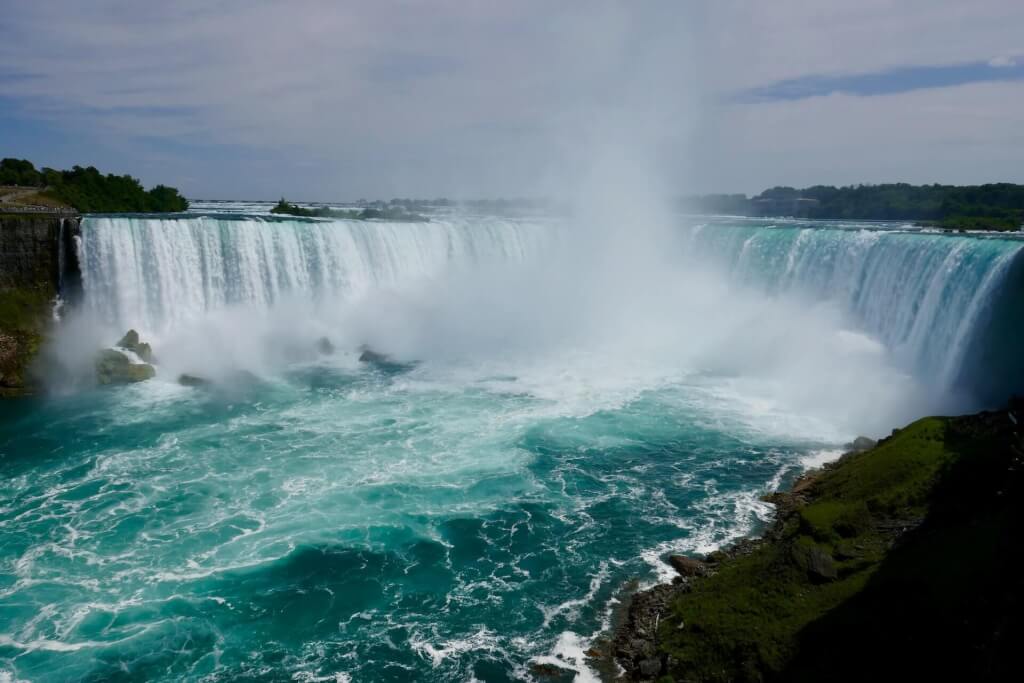 Niagara Falls. Image: Edward Koorey, Unsplash.